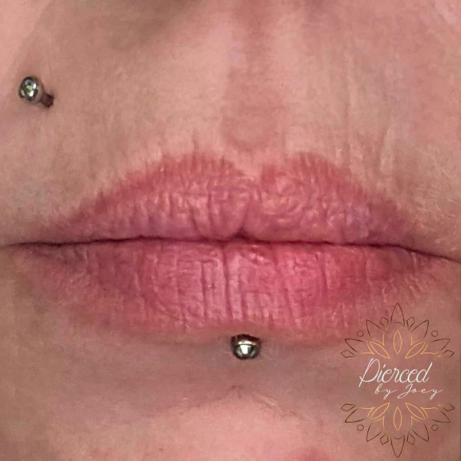 mond en lip piercing